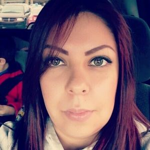 Meet your Posher, Pam